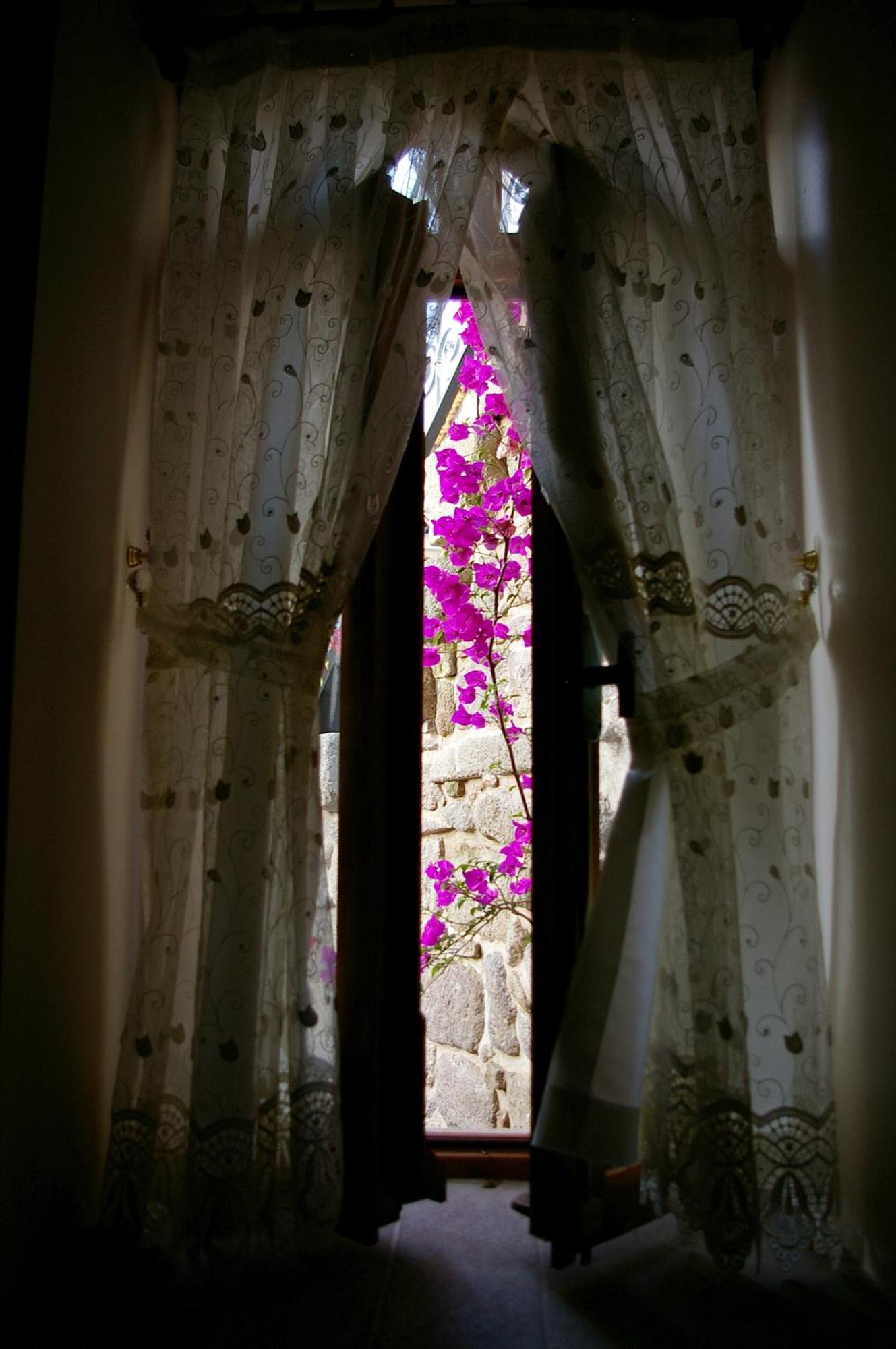 Hera Hotel แบร์กามา ภายนอก รูปภาพ